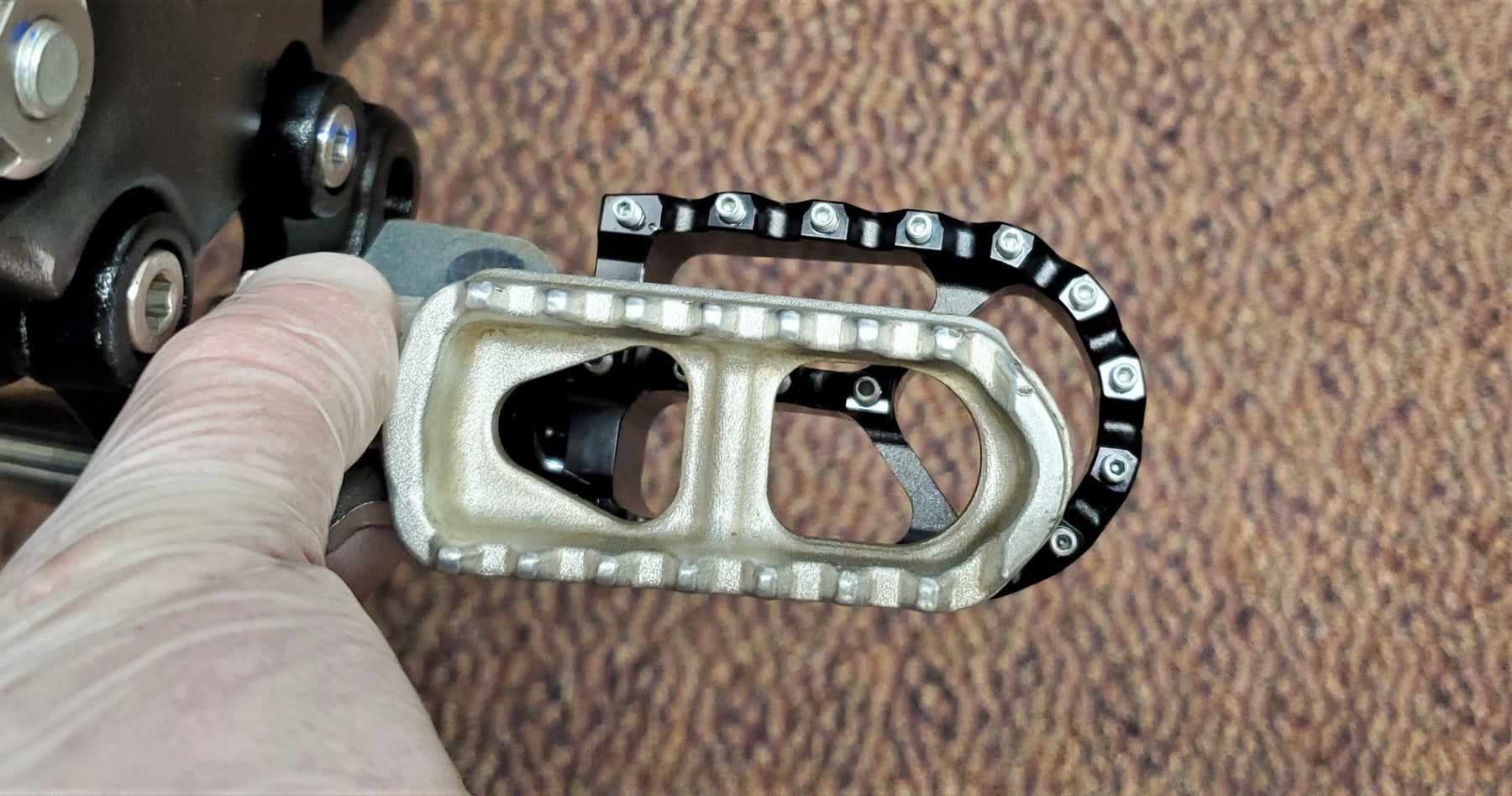 Warp 9 Foot Pegs (Talaria) Foot Controls